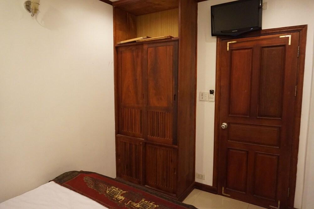 Lao Silk Hotel Ban Nongdouang Esterno foto