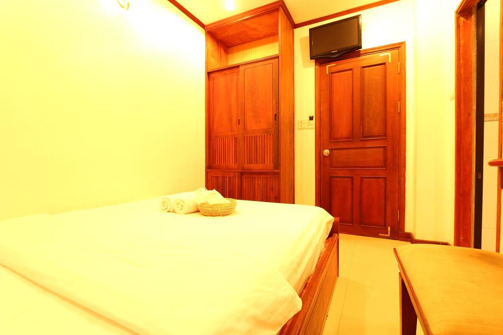Lao Silk Hotel Ban Nongdouang Esterno foto