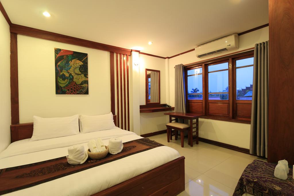Lao Silk Hotel Ban Nongdouang Esterno foto