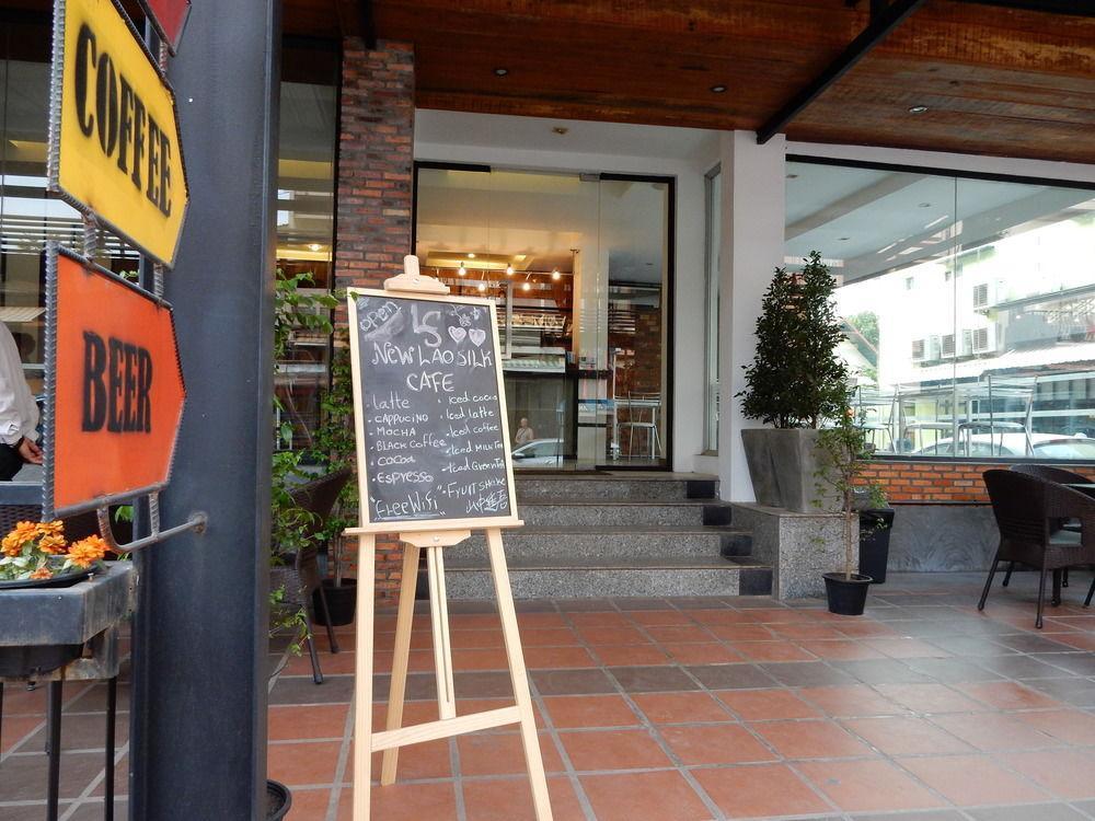 Lao Silk Hotel Ban Nongdouang Esterno foto