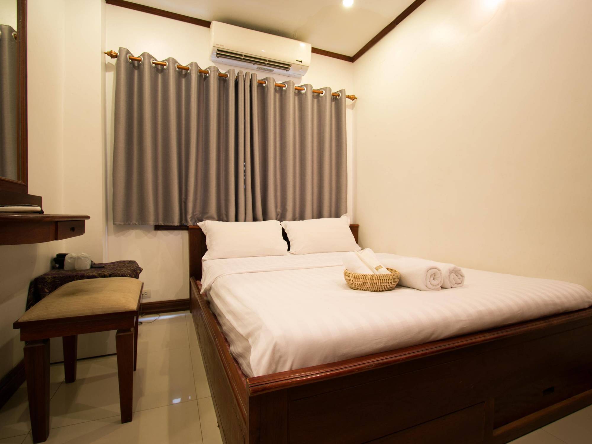 Lao Silk Hotel Ban Nongdouang Esterno foto