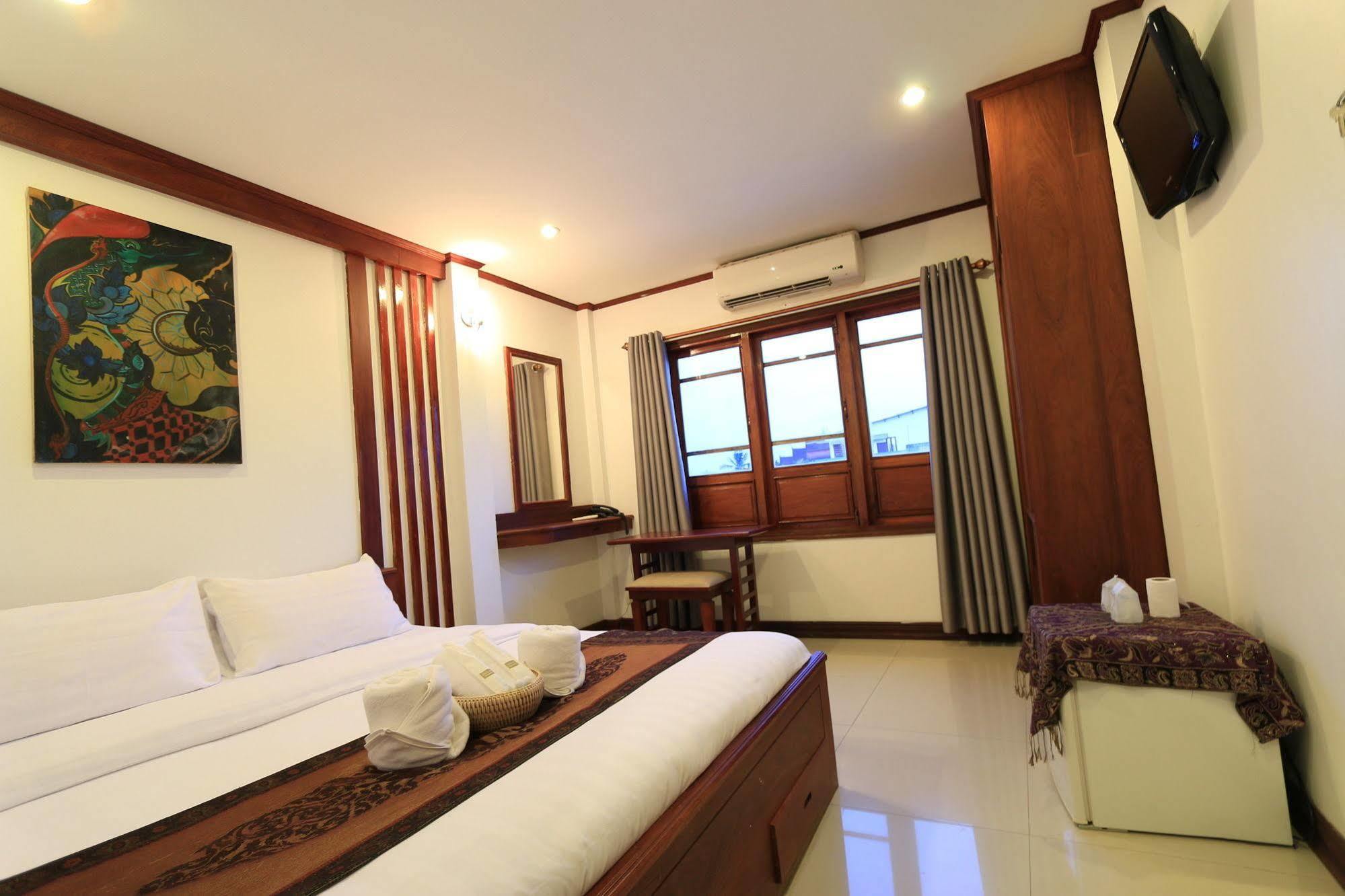 Lao Silk Hotel Ban Nongdouang Esterno foto